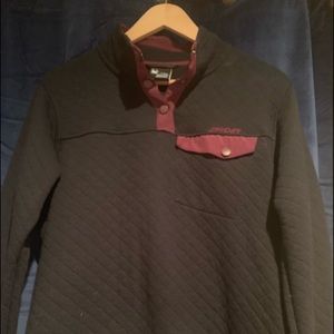 Spyder Woman’s L black/ burgundy pullover